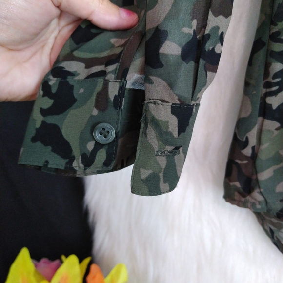 A New Approach Green Camouflage Long Sleeve Front Button Sheer Shirt Size PS - Picture 6 of 10